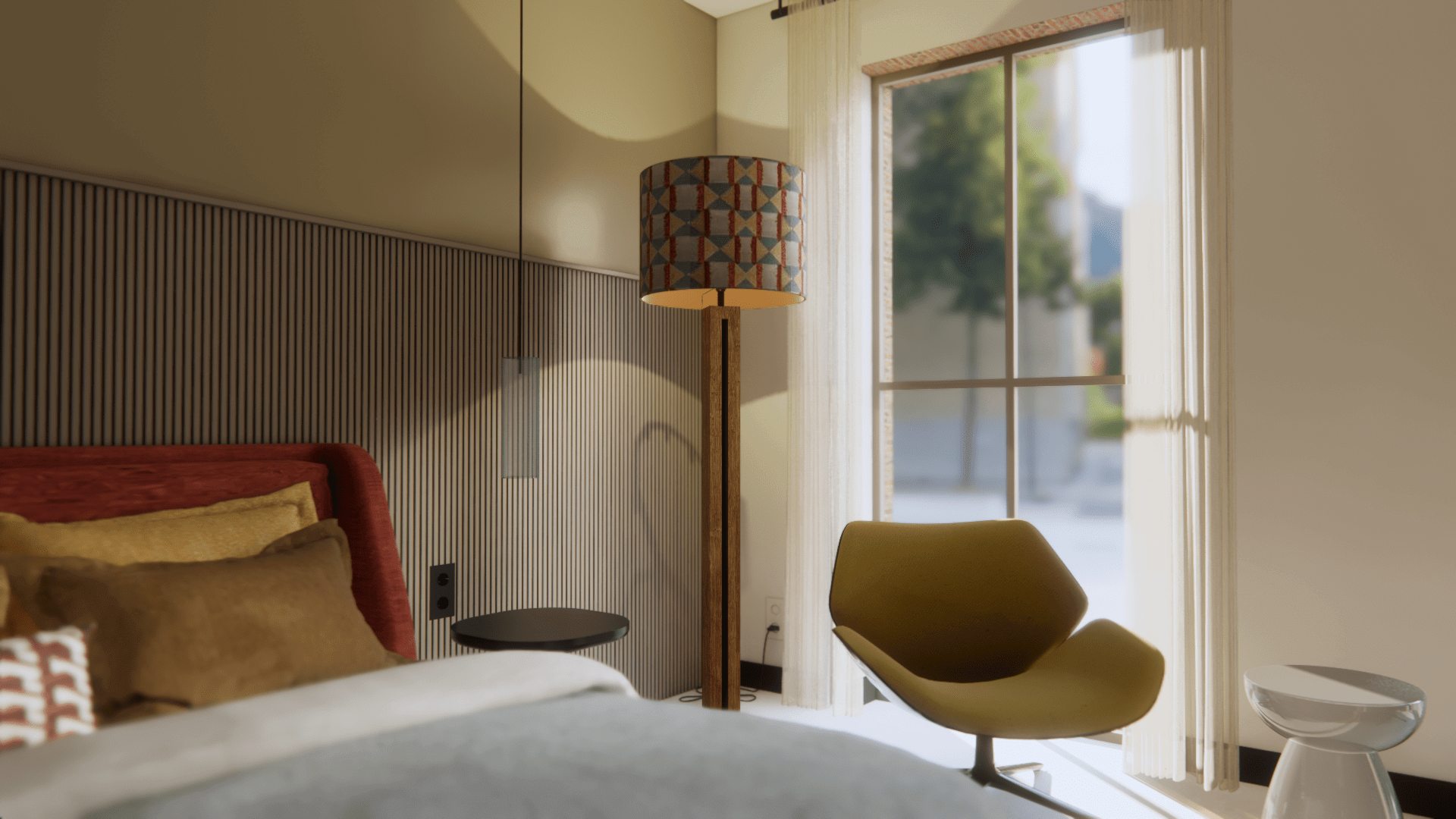 Design vloerlamp van hergebruikt hout en metaal in een hotelkamerinterieur
